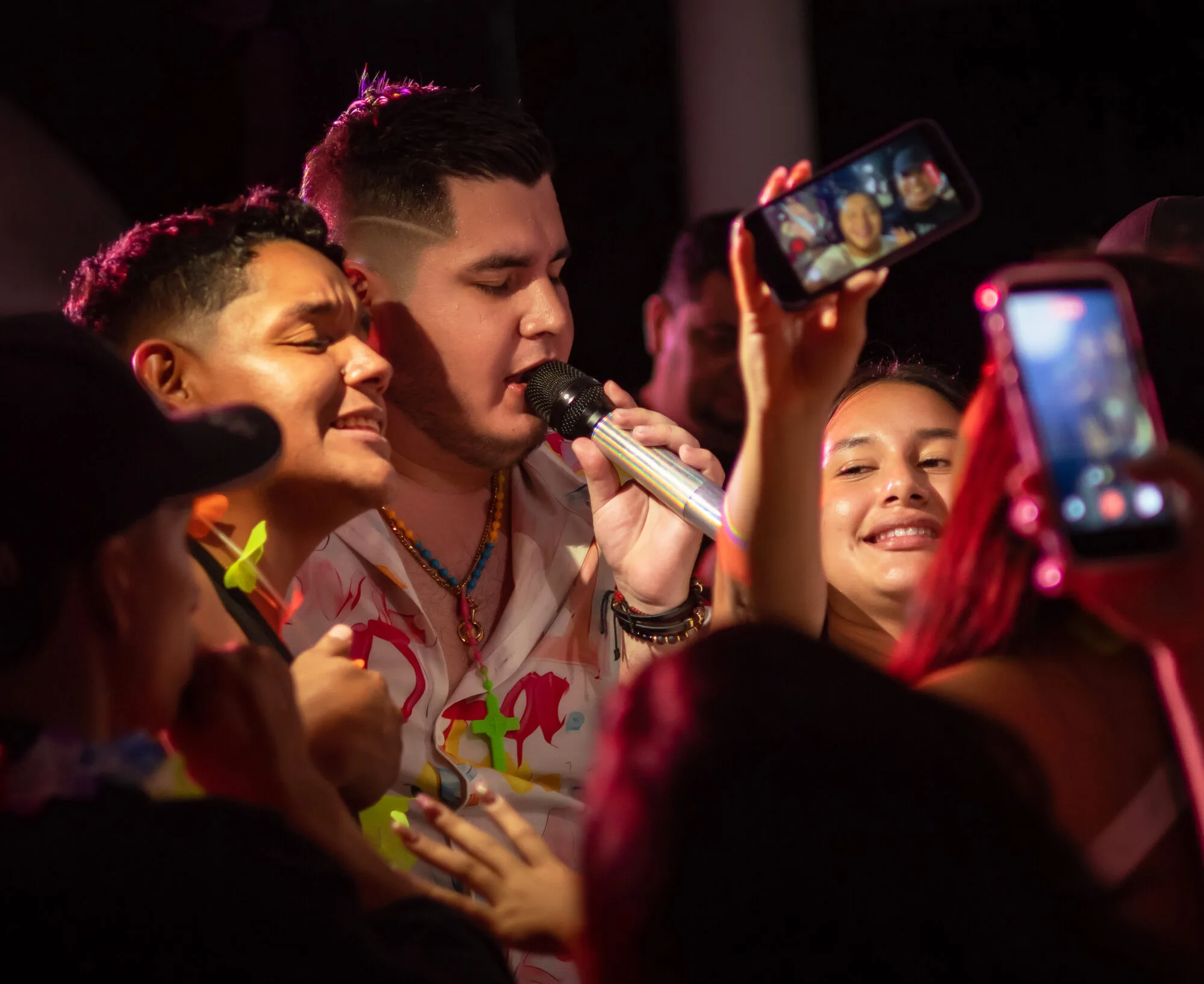 Pipe Cumbe y su banda en show vallenato en vivo